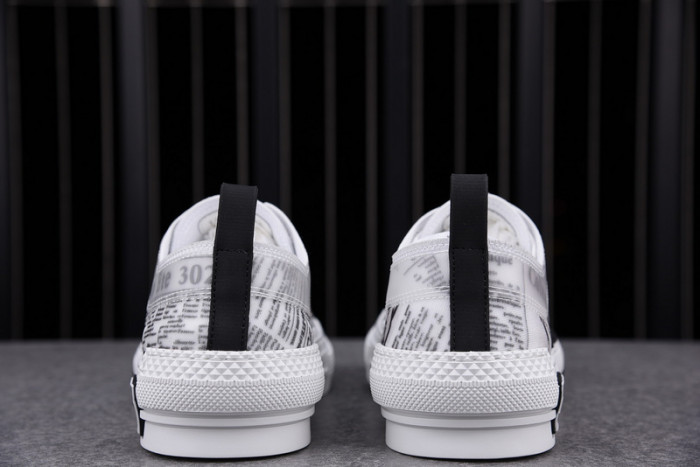 b23 oblique low-top sneaker