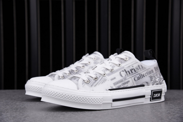 b23 oblique low-top sneaker