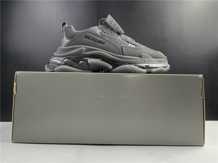 Ba*len*cia*ga triple s sneaker