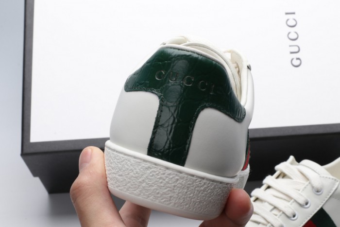 gucc1 ace embroidered low-top sneaker with 431920