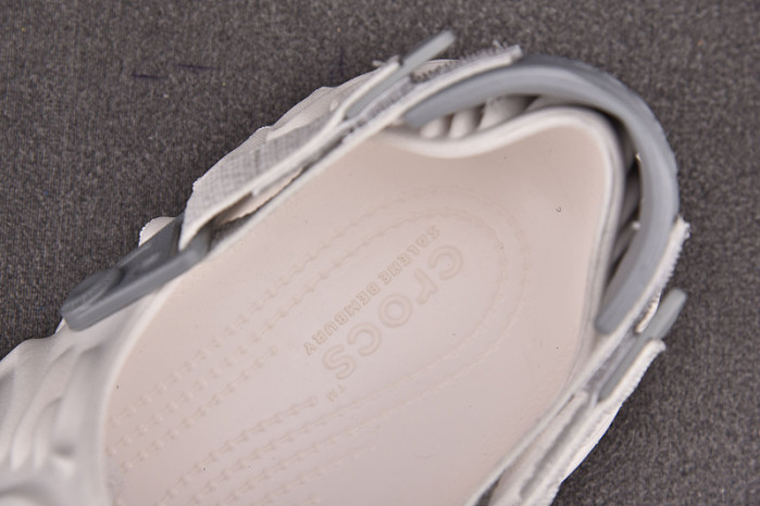 crocs pollex clog by salehe bembury stratus