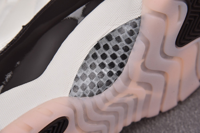 air jordan 11 wmns "neapolitan"