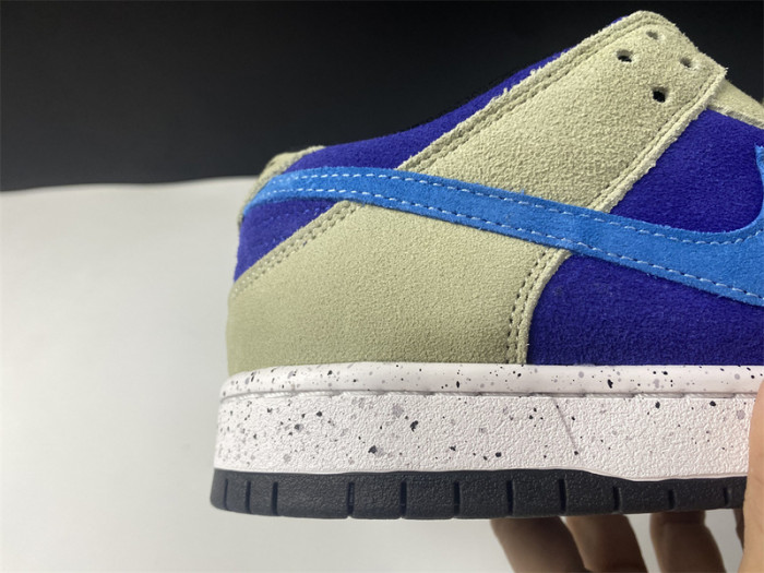 nike sb dunk low bq6817-301