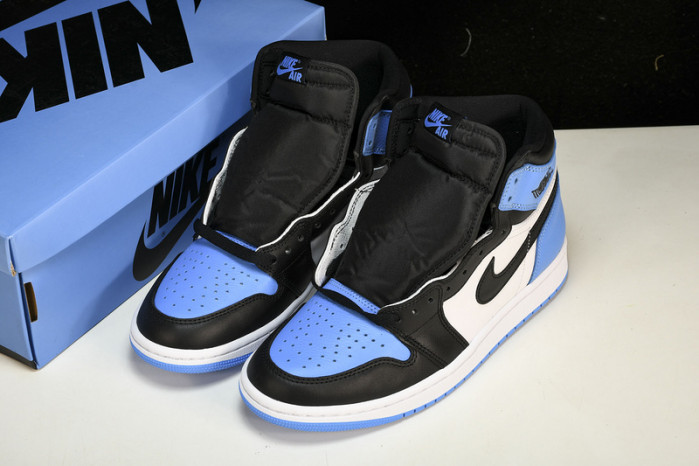 air jordan 1 high og “university blue”