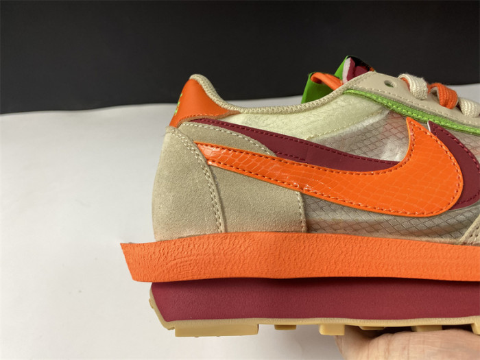 clot x sacai x nike ldv waffle dh1347-100