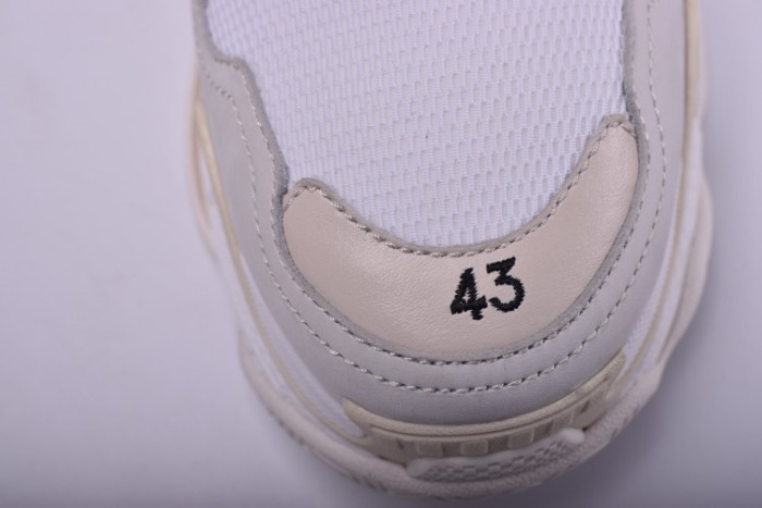 balen 17fw triple s“cream” 490671-w06f1-9000