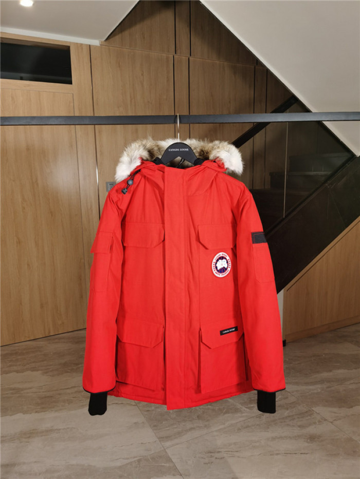 Can*a Go*e down jacket