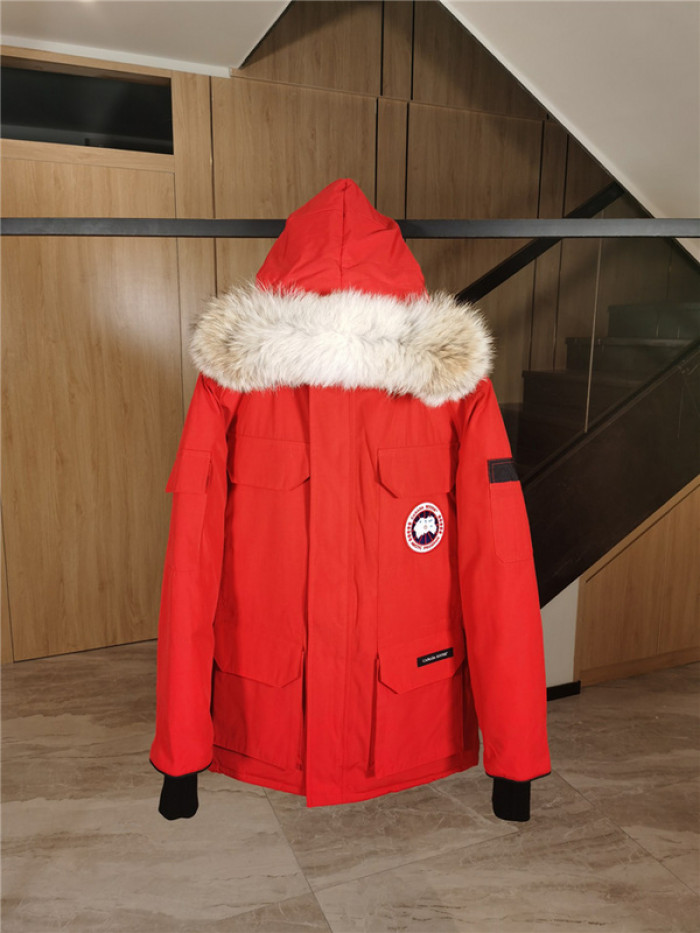 Can*a Go*e down jacket