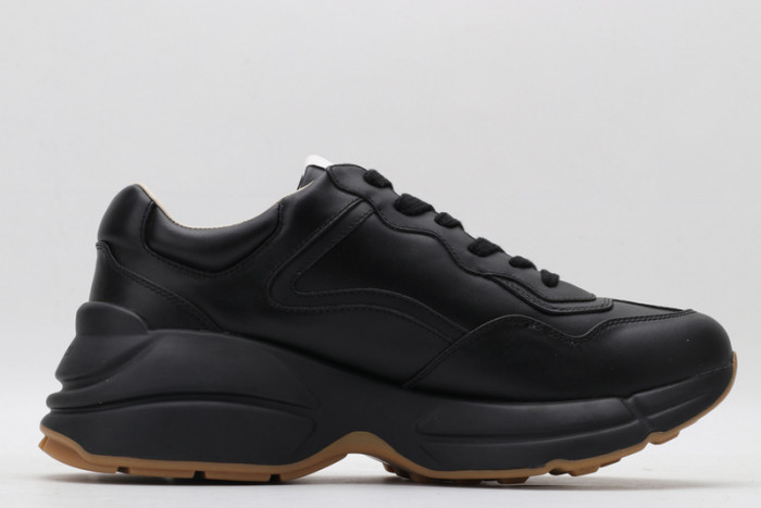 G*u*i sneaker g1000053