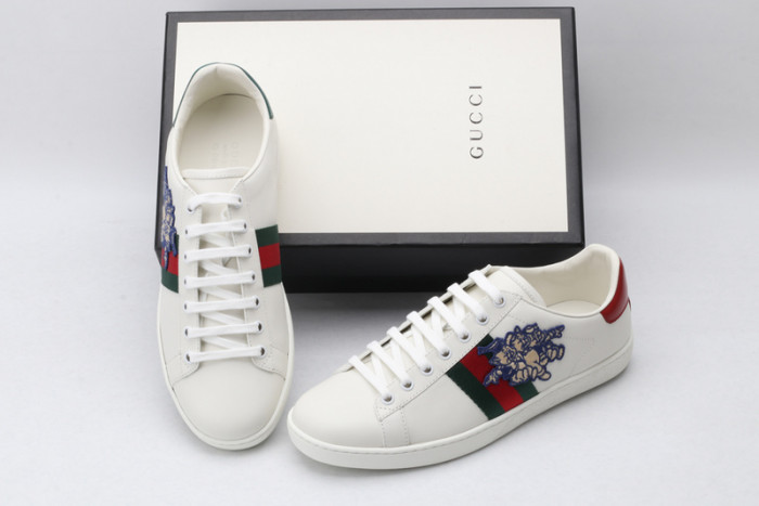 G*u*i sneaker g1000041