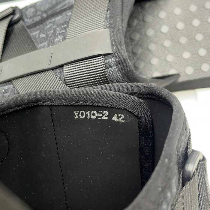 d1or sandals