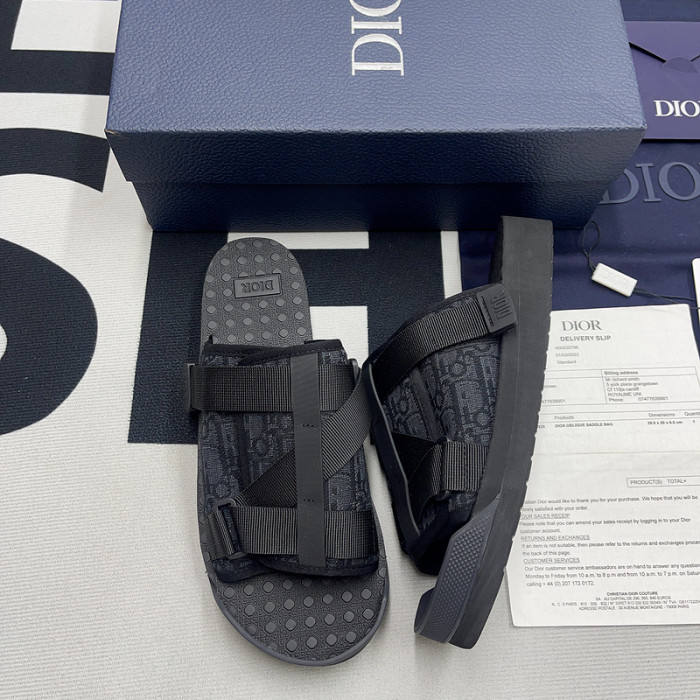 d1or sandals