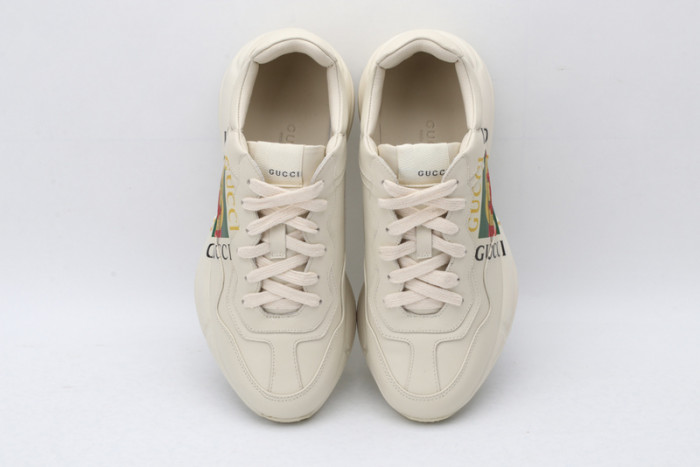 G*u*i sneaker g1000078