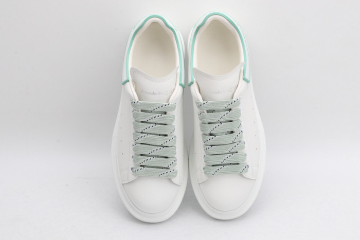 alexander mcq100026