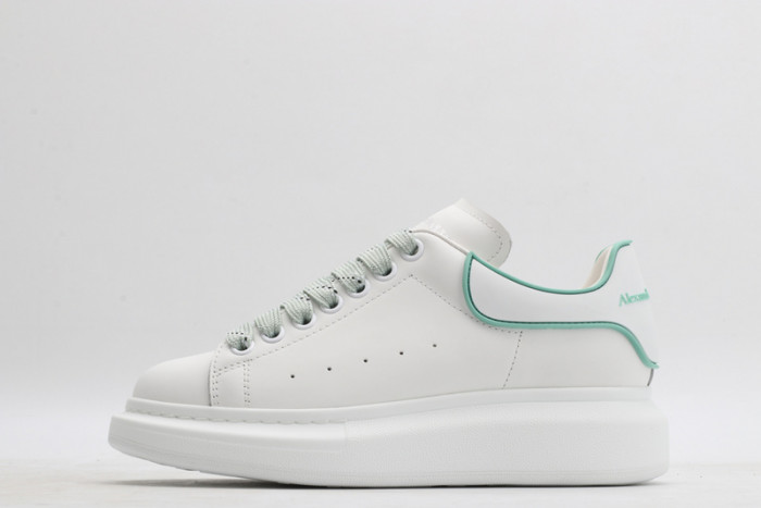 alexander mcq100026