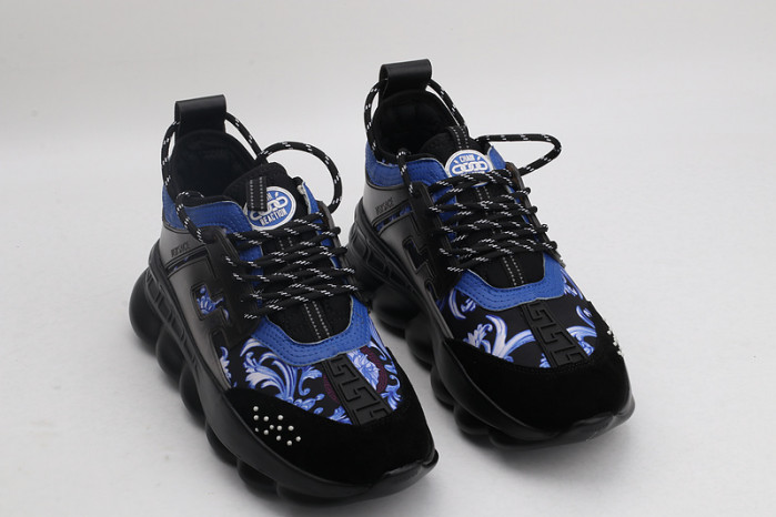 versa chain reaction sneakers