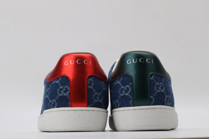 G*u*i sneaker g1000016