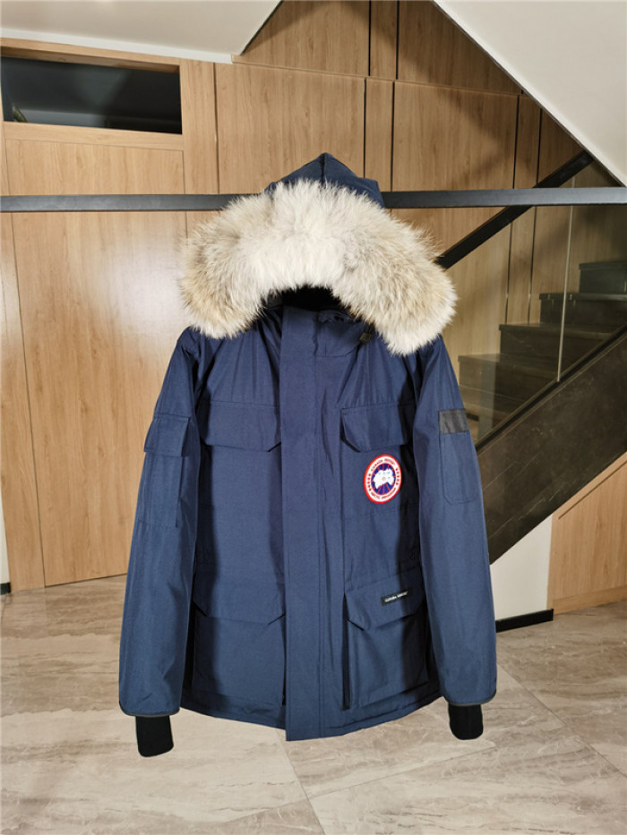 Can*a Go*e down jacket