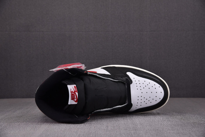 air jordan 1 black white gym red 555088-061