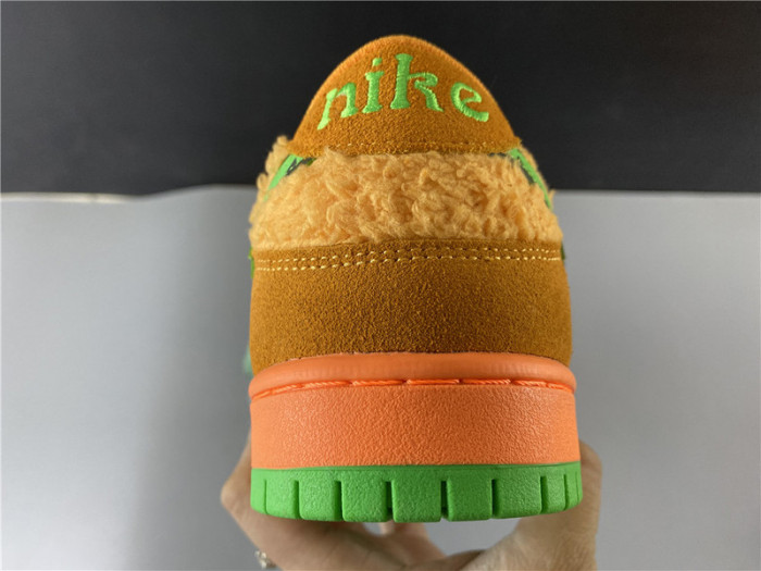 nike sb dunk low grateful dead "orange bear" cj5378-800