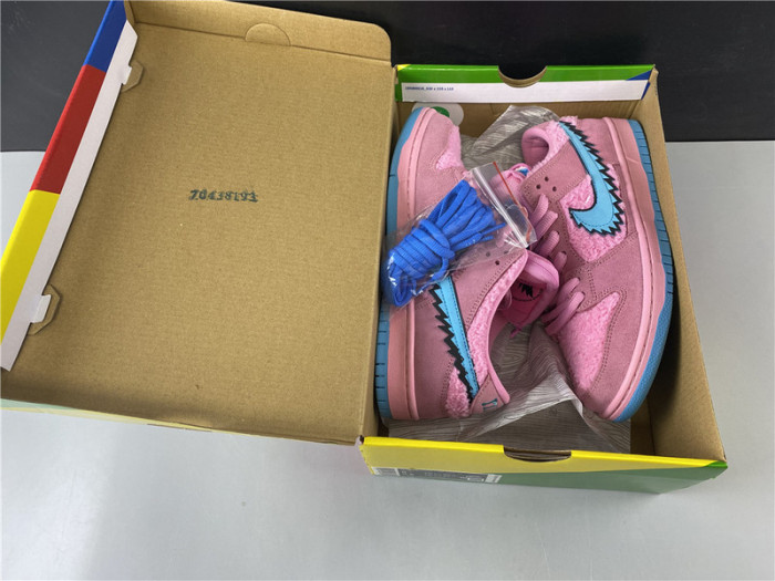 nike sb dunk low grateful dead x pink bear cj5378-600
