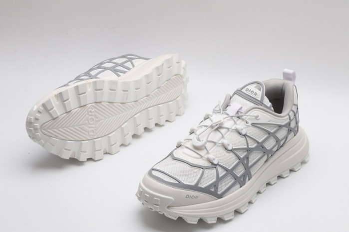 d1or b31 runner white grey