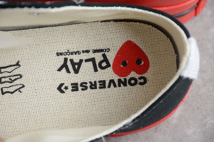 comme des garçons play x chuck 70 low