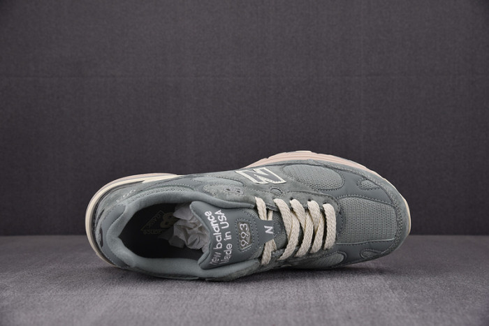 new balance 993 miusa kith pistachio