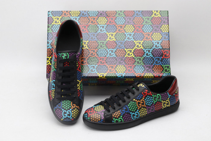 G*u*i sneaker g1000044