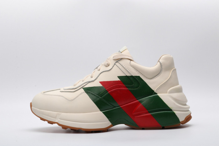 G*u*i sneaker g1000071