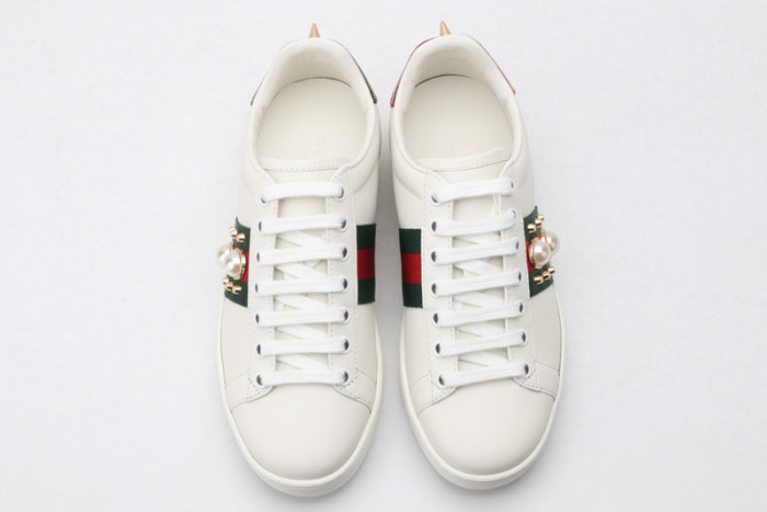 G*u*i sneaker g1000036