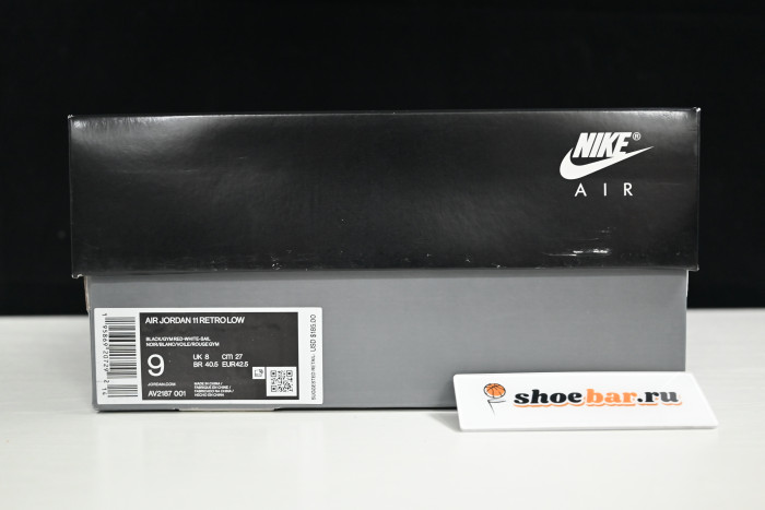 air jordan 11 low "72-10" av2187-001
