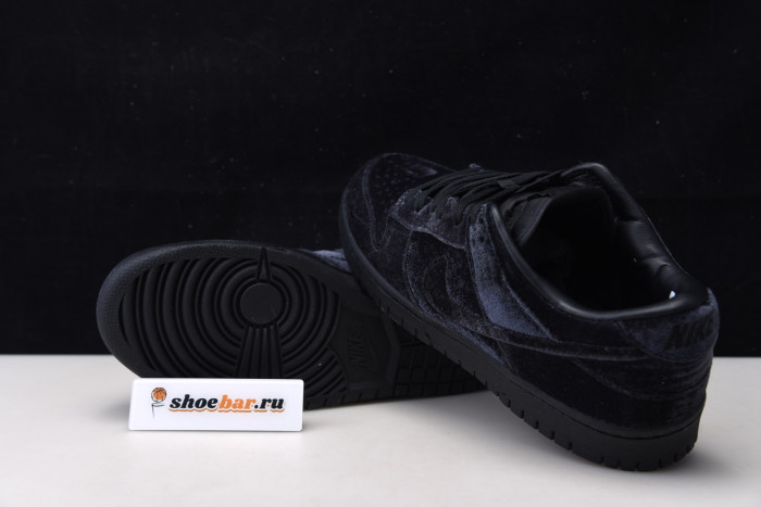 dover street market x nike dunk low dh2686-002