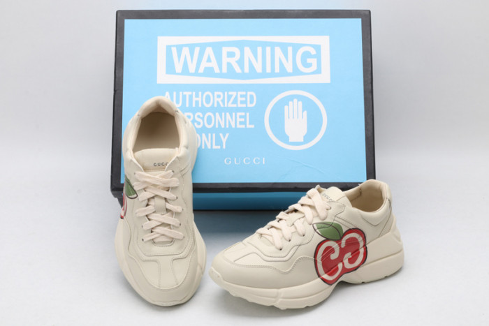 G*u*i sneaker g1000076