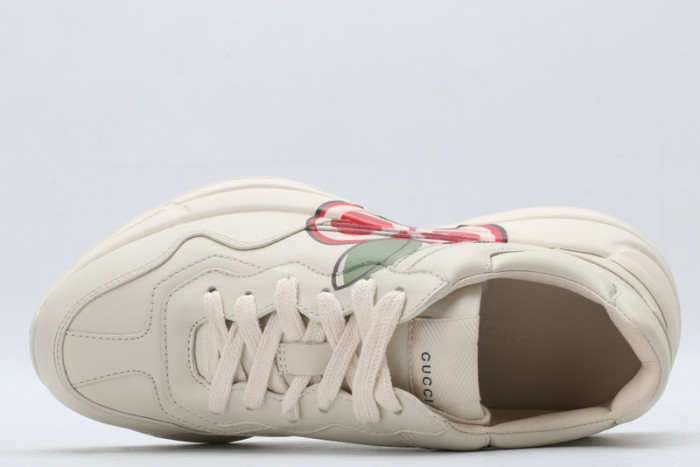G*u*i sneaker g1000076