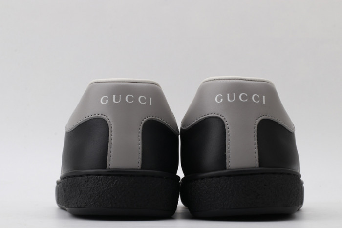 G*u*i sneaker g1000040