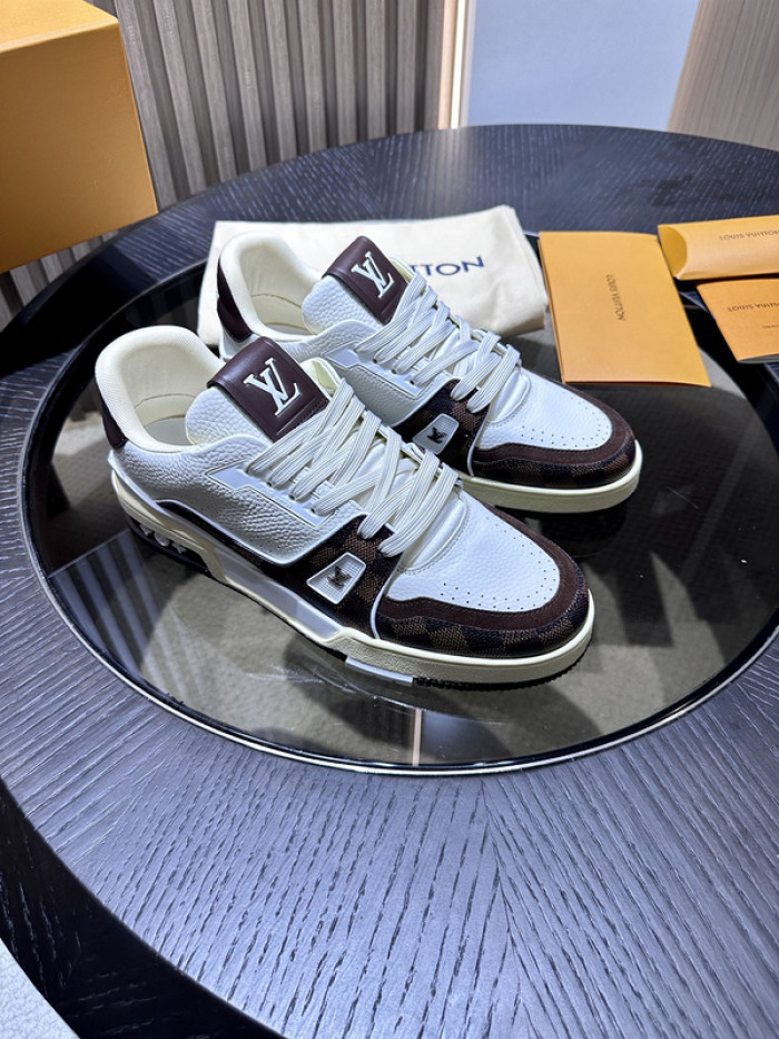 l&v trainer 02