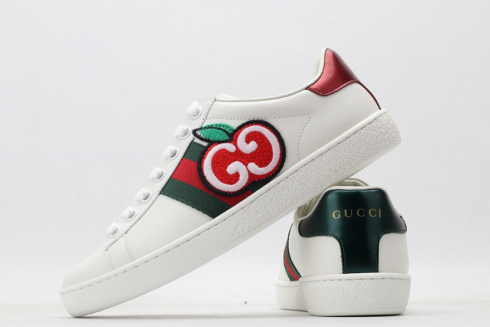 G*u*i sneaker g1000050
