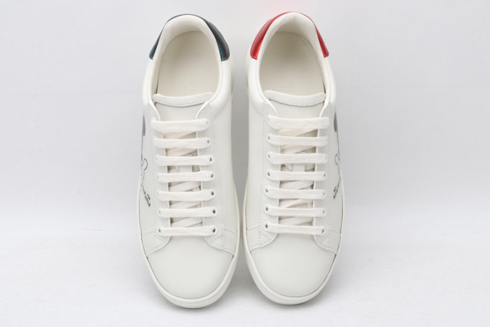 G*u*i sneaker g1000026