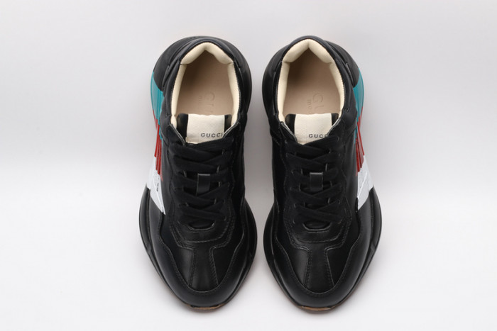 G*u*i sneaker g1000070