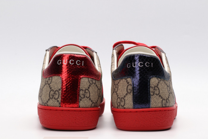 G*u*i sneaker g1000018