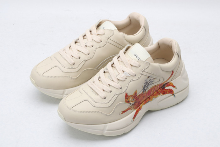 G*u*i sneaker g1000056