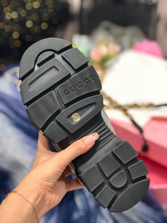 gucc1 flashtrek sneaker