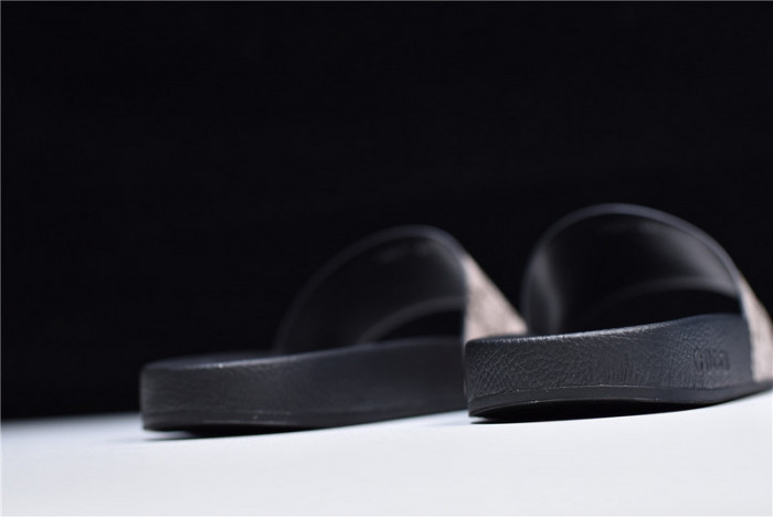gucc1 sandals