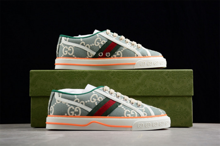 G*u*i sneaker g1000007