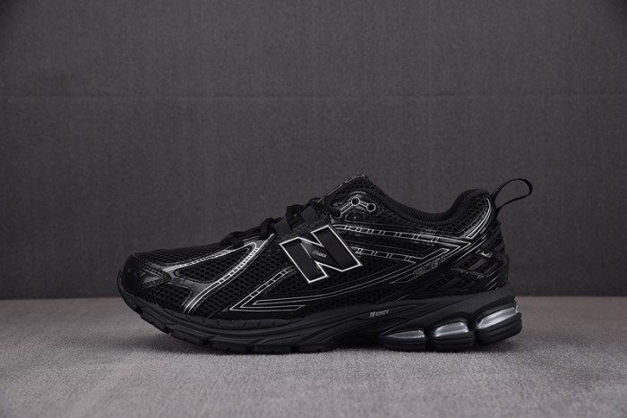 new balance 1906r nb000002