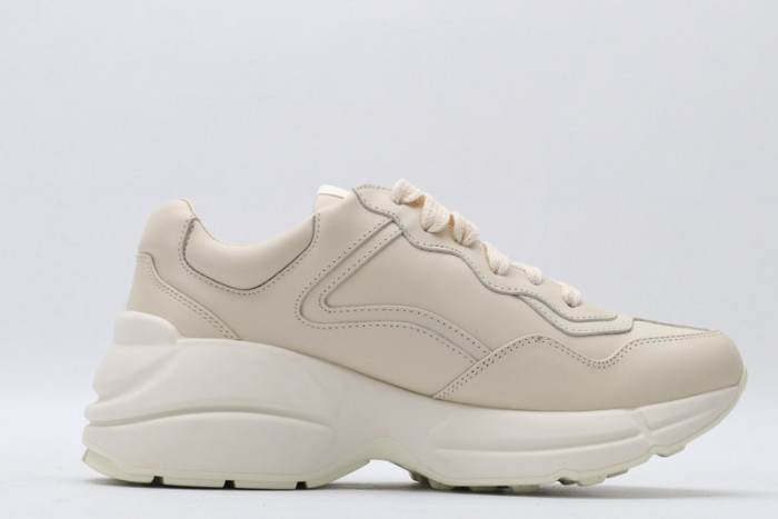 G*u*i sneaker g1000066