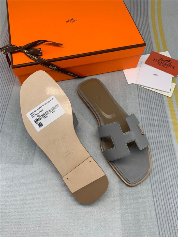 h*rmes sandals 800021