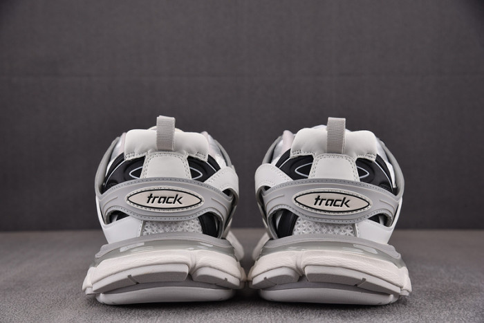 balen track 2000004