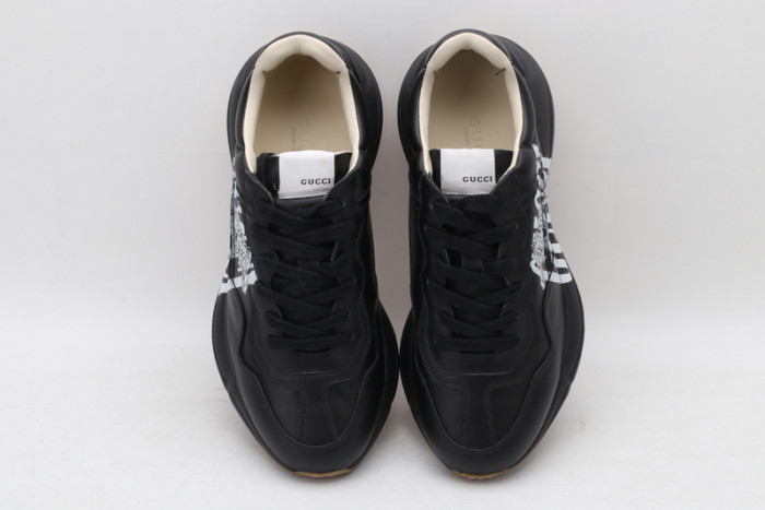G*u*i sneaker g1000052